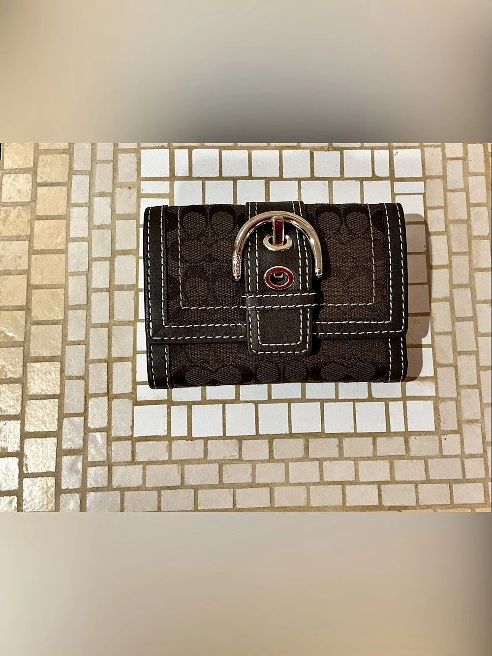 Coach SoHo Signature Buckle Wallet